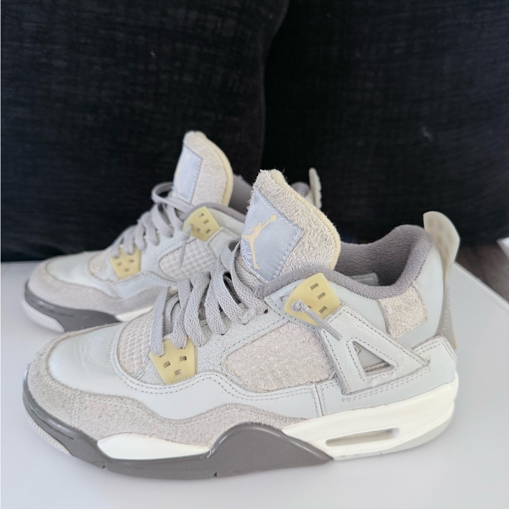 Air Jordan retro SE craft GS photon dust size Y 5.0 or equivalent to women’s 6.5